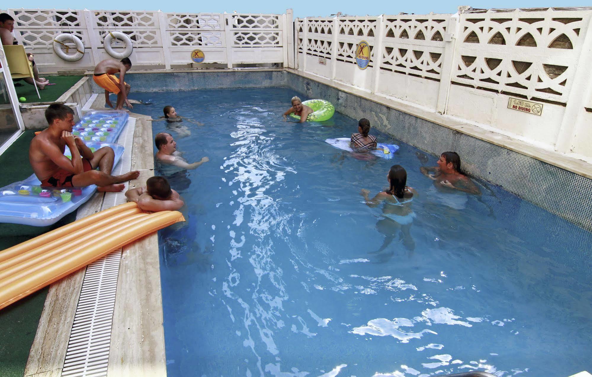 אלאניה Kleopatra Bebek Hotel מראה חיצוני תמונה